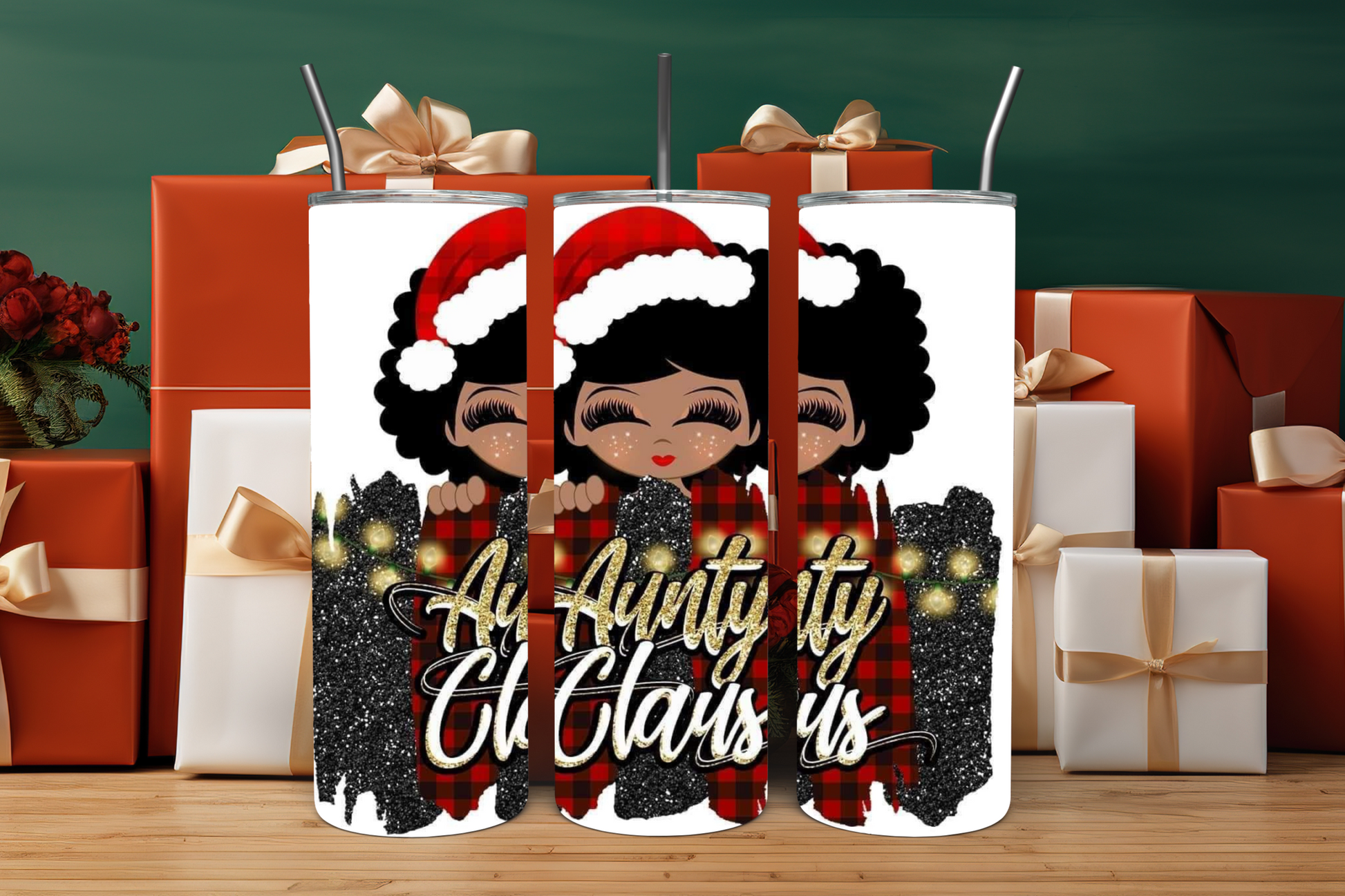 Christmas tumbler with words "aunty claus"