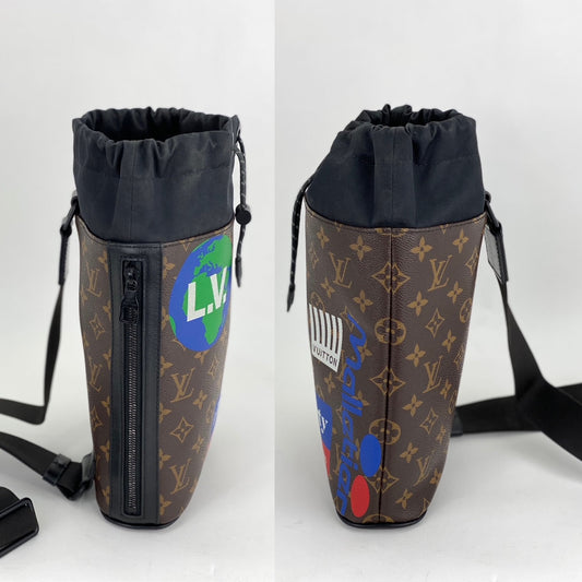 LOUIS VUITTON Monogram Men's Chalk Sling bag Nap Sac Shoulder Bag Backpack