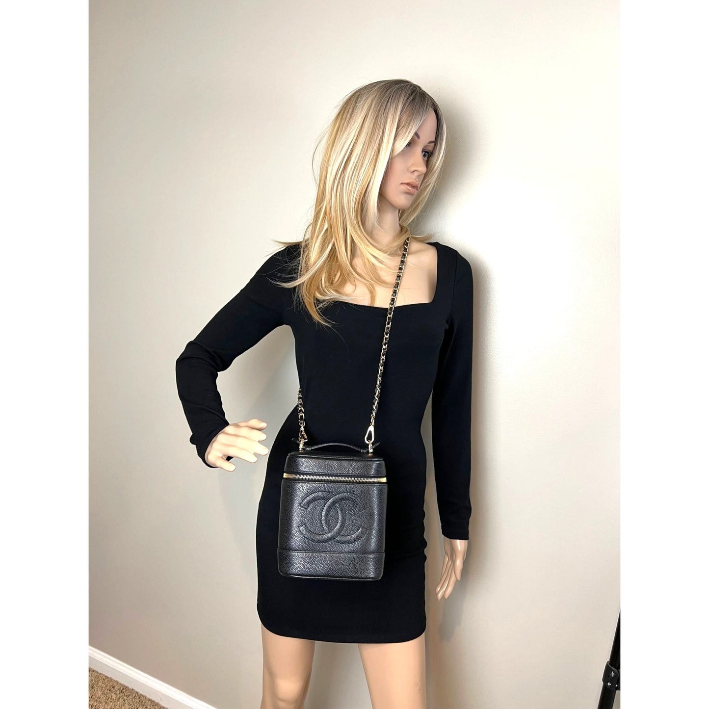 Chanel Vanity Cosmetic Case Black Caviar Leather Bag