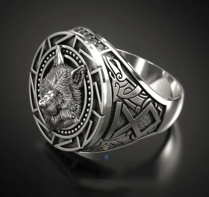 Silver Wolf Head Leader of the Pack Ring