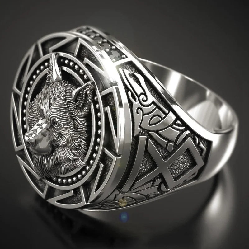 Silver Wolf Head Leader of the Pack Ring