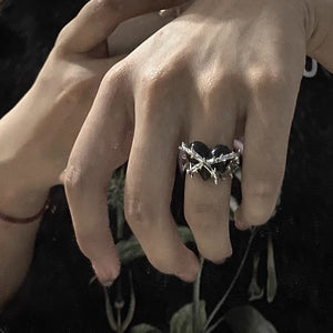Gothic Metal Thorns Love Heart Ring